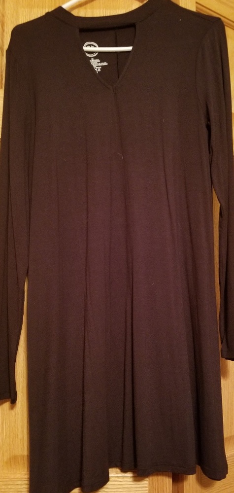 Black long sleeve dress